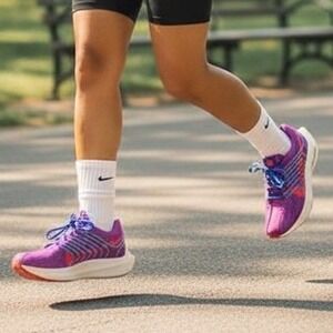 Nike ZoomX Invincible Run Flyknit 3‎ Women's Running Shoes - Size 9.5